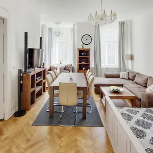 Apartment V Kolkovne - Old Town