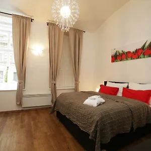 Apartment Greg Kampa