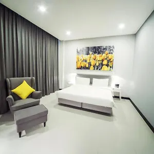 https://hollandse-club.singapore-best-hotels.net